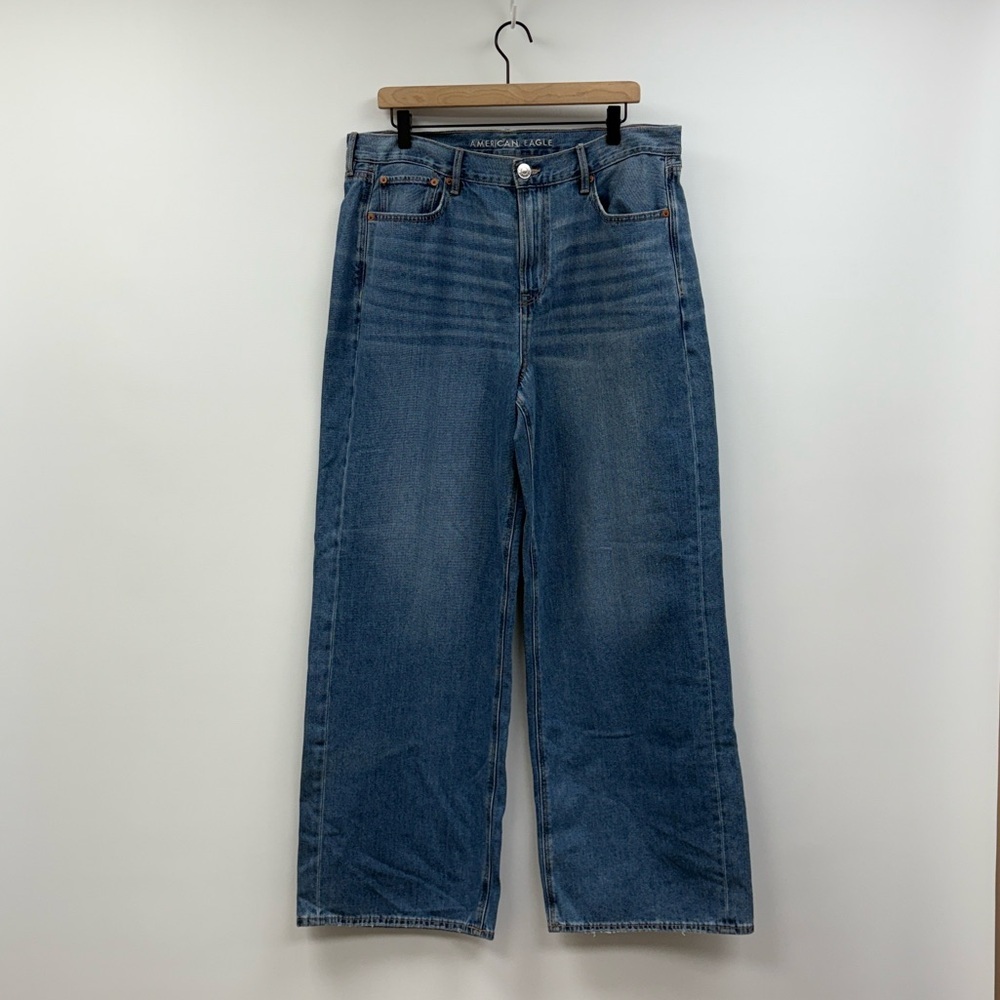 American Eagle Relaxed Skater Jeans High Rise Wide Leg Medium Wash Denim 16 - Picture 3 of 10